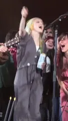 Hayley Williams - Video