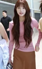 Hong Eunchae 홍은채 | LESSERAFIM - Video