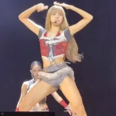 Lisa | BLΛƆKPIИK (Blackpink) - Video