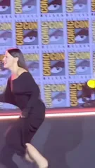 Dafne Keen - Video