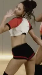 Manon Bannerman (Katseye) - Video