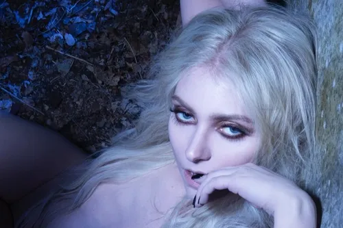Taylor Momsen