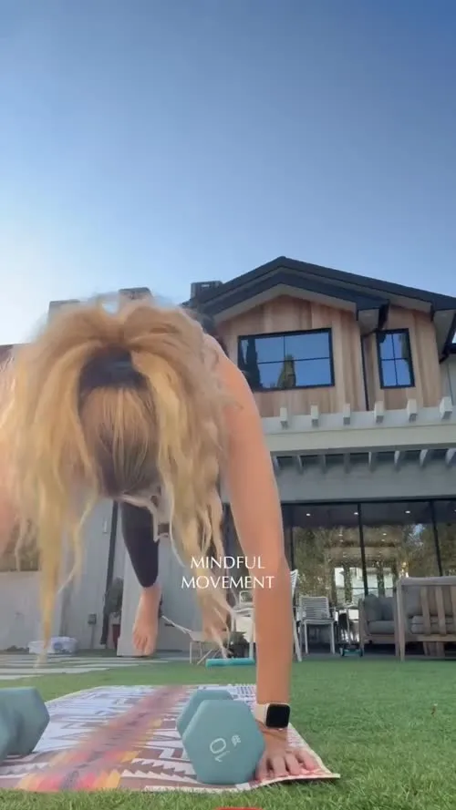 Teresa Palmer - Video