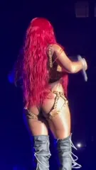 Karol G - Video