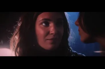 Dafne Keen - Video