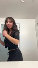Aubrey Anderson-Emmons - Video