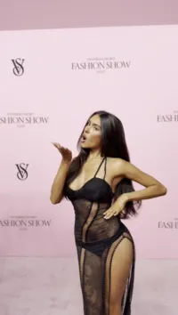 Madison Beer - Video