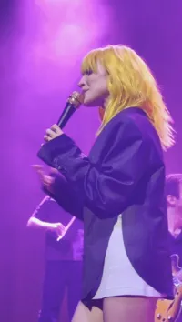 Hayley Williams - Video