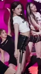 An Yujin 안유진 | YUJIN - TlwXeehLkbt