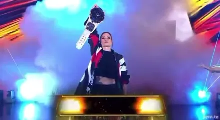 WWE Becky Lynch - Video