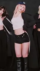 Kim Chaewon 김채원 [Le Sserafim] - Video #123178