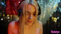 Kenna James - TUT - Paris Lincoln - Get turnt