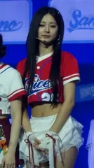 Tzuyu (Chiu Chú-jû) | Twice - Video