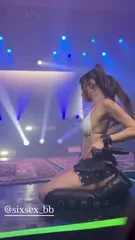 Six Sex - Twerk dealer