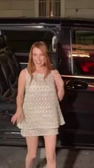 Emma Roberts - Video