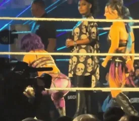 WWE Bayley / Davina Rose / Pamela Rose Martinez - Uevbwbsnc2p