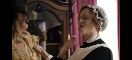 Christina Hendricks - Video
