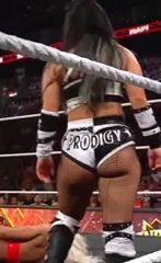 Roxanne Perez/Rok-C - WWE NXT - Video