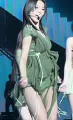 Tzuyu (Chiu Chú-jû) | Twice - Video