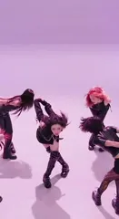 Chaeryeong - ITZY (채령) - Video