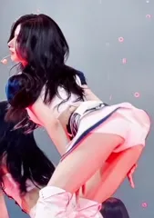 Minatozaki Sana (TWICE) - Video #223184