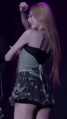 Yuna - Itzy (유나, Shin Yu Na) - Video #218777
