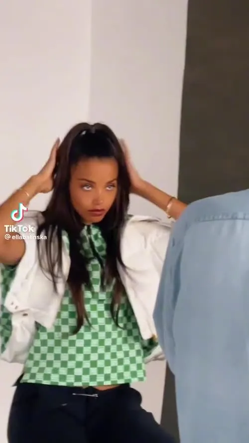 Ella Balinska - Video