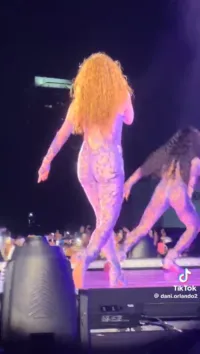 Shakira - Video