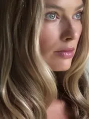 Margot Robbie - Video #359294