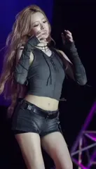 Yuna - ITZY (유나, Shin Yu Na) - Video #218767