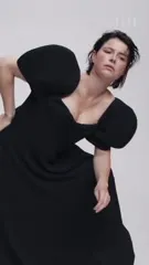 Jessie Buckley - Video