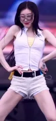 Chaeryeong - ITZY (채령) - Video