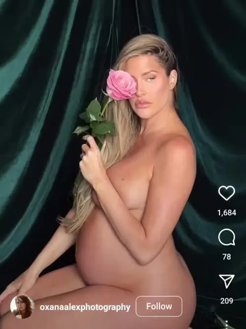 Barbie Blank aka Kelly Kelly (WWE) - Video