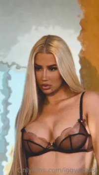 Iggy Azalea - Video