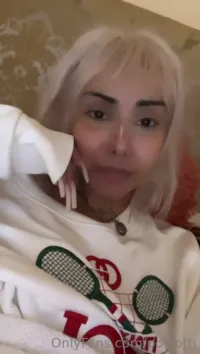 Ally Lotti / Dannygirlxo - Video