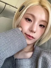 Yeji - Video