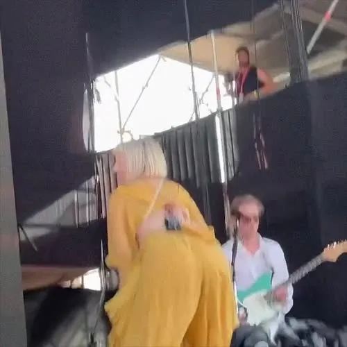Aurora Aksnes (singer) - Video 1