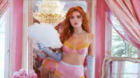 Bella Thorne - Video