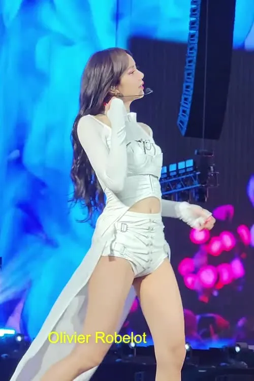 Lisa | BLΛƆKPIИK (Blackpink) - Video (2023-07-03 22-14-11)