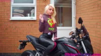 Chloe Toy - Video