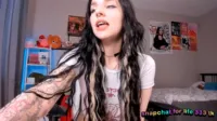 vivian_suon |  ItsNokia | Nokaaari | Viv_Player | Vivian_Qwerty - Chaturbate