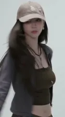 Karina (æspa / aespa) - Video