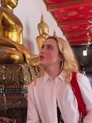 Kathryn Newton - Video