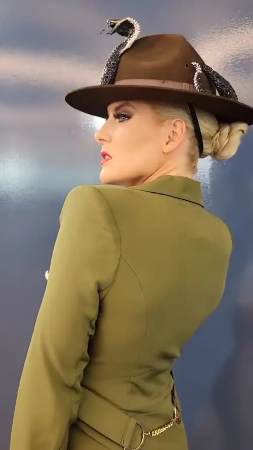 Macey Estrella (formerly WWE Lacey Evans) - Vtm3 mow