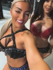 Cora Jade | elaynablack - Video