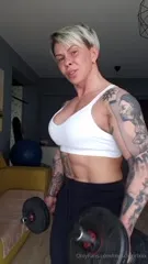 crazyxbody / musclegirlxxx - Video #414437