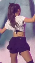 Kim Chaewon 김채원 [Le Sserafim] - Video #181167