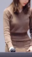 Sakura Miyawaki 宮脇 咲良 | LESSERAFIM - Video