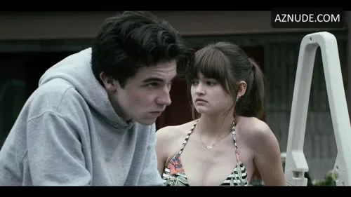 Ciara Bravo - Video
