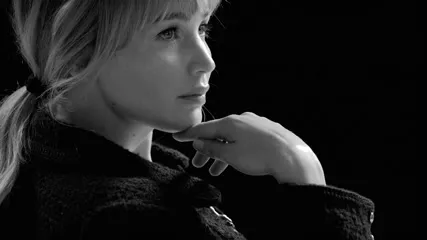 Jennifer Lawrence - Video